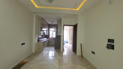 Living Room Image of 900 Sq.ft 3 BHK Builder Floor for rent in Pitampura New Delhi for Rs. 42000
