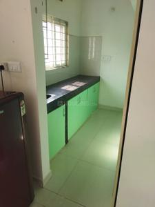 Kitchen Image of 550 Sq.ft 1 BHK Builder Floor for rent in Hitech City Hyderabad for Rs. 19000