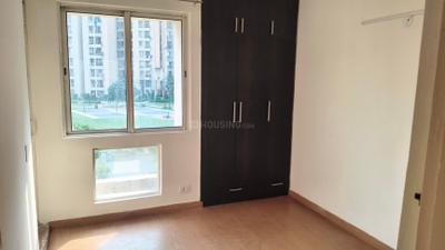 Bedroom Image of 850 Sq.ft 2 BHK Builder Floor for rent in Jaypee Kosmos, Sector 134 Noida for Rs. 25000