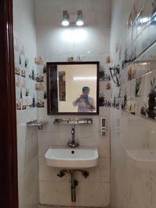 Image of 2200 Sq.ft 3 BHK Builder Floor for rent in Sector 105, Noida for Rs. 40000
