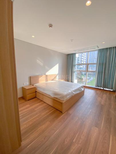 Ahura Sky Lounge Bedroom 1