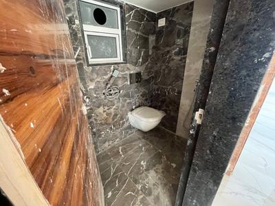 Bathroom Image of 1600 Sq.ft 3 BHK Apartment / Flat for sale in Shree Anand Plaza, Bhayandar East Mira Bhayandar for Rs. 15000000
