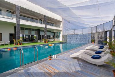 Image of 36000 Sq.ft 8 BHK Villa for sale in Gadota, Jaipur for Rs. 100000000