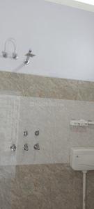 Bathroom Image of 1200 Sq.ft 1 BHK Builder Floor for rent in Alliance Utpal, Mahanagar Colony Bareilly for Rs. 10000