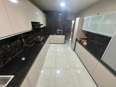 4 BHK Flat
