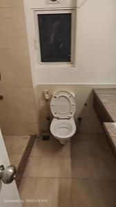 Bathroom Image of 1753 Sq.ft 3 BHK Apartment / Flat for rent in DLF Capital Greens Phase 1 And 2, Karampura New Delhi for Rs. 65000