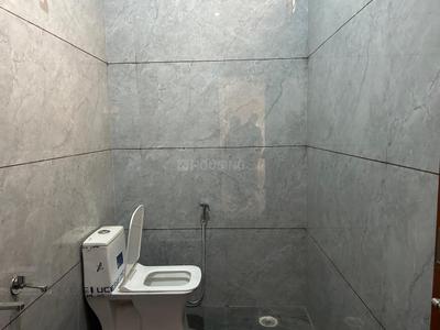 Bathroom Image of 1071 Sq.ft 2 BHK Builder Floor for rent in Clement Town Dehradun for Rs. 20000