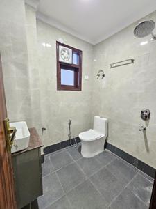 Bathroom Image of 1500 Sq.ft 3 BHK Independent House for rent in Maestro Infra Tech South Delhi Apartments, Chhattarpur New Delhi for Rs. 25000