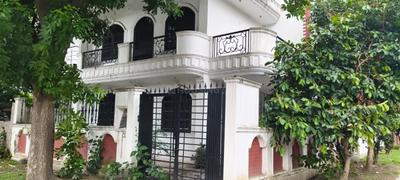 Image of 4500 Sq.ft 8 BHK Independent House for sale in Omaxe NRI City, Omega II, Greater Noida for Rs. 50000000