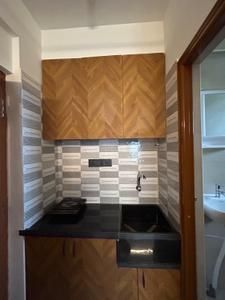 Kitchen Image of 350 Sq.ft 1 RK Builder Floor for rent in Kadubeesanahalli Bengaluru for Rs. 19000