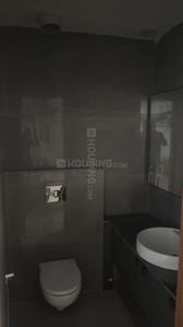 Bathroom Image of 1542 Sq.ft 3 BHK Apartment / Flat for sale in Kharar Mohali for Rs. 7990000