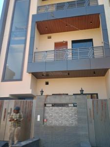 Image of 1125 Sq.ft 2 BHK Builder Floor for rent in Central Town, Gazipur, Zirakpur for Rs. 18000
