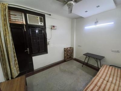 Bedroom Image of Kapoor&#x27;s Living in GTB Nagar, New Delhi