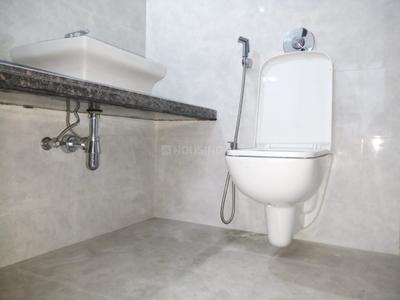 Bathroom Image of 627 Sq.ft 2 BHK Apartment / Flat for rent in Marathon Nexzone Atlas 1, Panvel Navi Mumbai for Rs. 22000