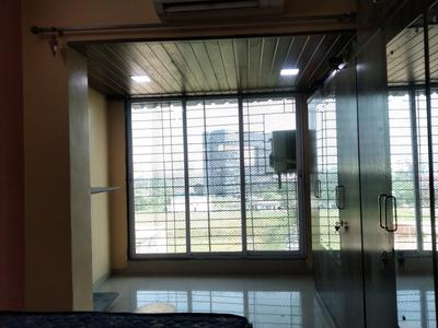 Bedroom Image of 600 Sq.ft 1 BHK Apartment / Flat for rent in Swaraj Symphony, Kharghar Navi Mumbai for Rs. 32000