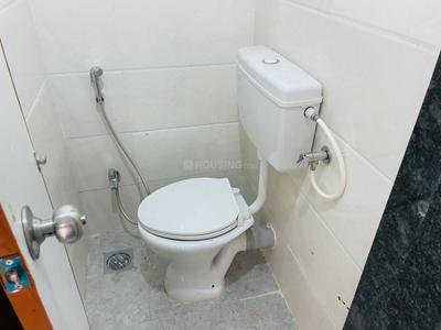 Bathroom Image of 1111 Sq.ft 2 BHK Apartment / Flat for rent in Warje Pune for Rs. 24000