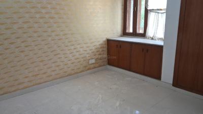 Bedroom Image of 1250 Sq.ft 3 BHK Apartment / Flat for sale in Brotherhood Apartments, Vikaspuri New Delhi for Rs. 17000000