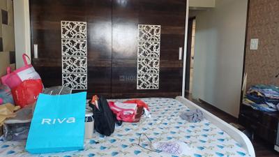 Bedroom Image of 1200 Sq.ft 3 BHK Apartment / Flat for rent in Vastu Tower, Malad West Mumbai for Rs. 125000