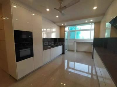 Kitchen Image of 1800 Sq.ft 4 BHK Apartment / Flat for sale in Sector 107 Noida for Rs. 9200000