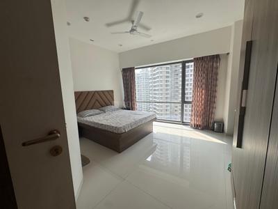Bedroom Image of 2700 Sq.ft 4 BHK Apartment / Flat for sale in Lodha World Crest, Lower Parel Mumbai for Rs. 160000000