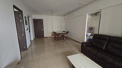Living Room Image of 1242 Sq.ft 2 BHK Apartment / Flat for sale in Amanora Future Towers, Hadapsar Pune for Rs. 15500000