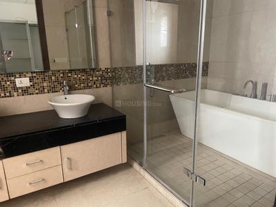 Image of 2976 Sq.ft 3 BHK Apartment / Flat for rent in M3M Golfestate, Sector 65, Gurgaon for Rs. 148000