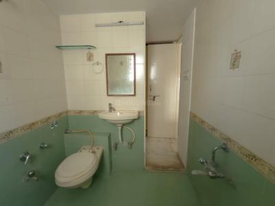 Bathroom Image of 3150 Sq.ft 4 BHK Independent House for sale in Gurukul Ahmedabad for Rs. 32500000