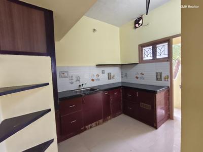 Kitchen Image of 1045 Sq.ft 2 BHK Builder Floor for rent in Iyer Bungalow Madurai for Rs. 16000