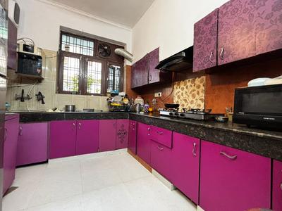 Kitchen Image of 2250 Sq.ft 3 BHK Builder Floor for sale in Sector 32 Faridabad for Rs. 15000000