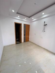Hall Image of 1650 Sq.ft 3 BHK Apartment / Flat for sale in Sector 74 Noida for Rs. 5500000
