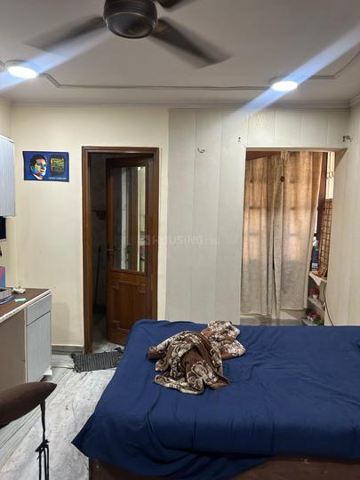 Subzi Mandi Bedroom 1