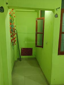 Image of 850 Sq.ft 2 BHK Builder Floor for rent in Sunderpur, Varanasi for Rs. 15500
