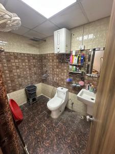 Image of 972 Sq.ft 2 BHK Apartment / Flat for rent in Charms Castle, Raj Nagar Extension, Ghaziabad for Rs. 17000