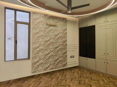Bedroom Image of 3250 Sq.ft 5 BHK Builder Floor for sale in Kaushambi Ghaziabad for Rs. 48200000