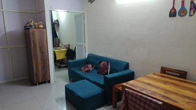 Living Room Image of 800 Sq.ft 2 BHK Apartment / Flat for rent in Shriram Sameeksha, Singapura Bengaluru for Rs. 20000