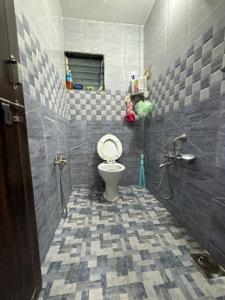 Bathroom Image of 1280 Sq.ft 2 BHK Apartment / Flat for sale in Vastrapur Ahmedabad for Rs. 6000000