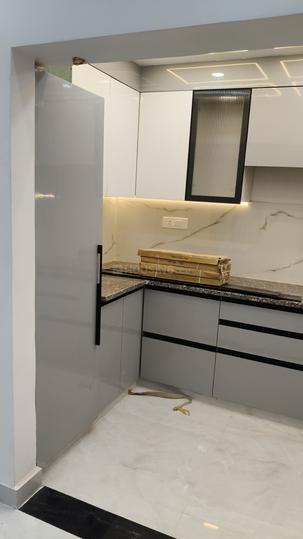 Sector 2 pocket 1 Main Image 1