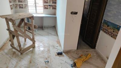 Living Room Image of 450 Sq.ft 1 BHK Apartment / Flat for rent in Keshtopur Kolkata for Rs. 10000