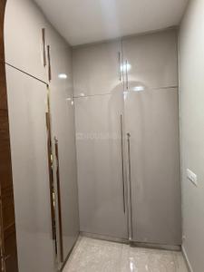 Bedroom Image of 720 Sq.ft 2 BHK Builder Floor for sale in Mukherjee Nagar New Delhi for Rs. 7000000