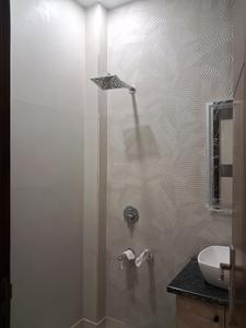 Bedroom One Image of 1350 Sq.ft 3 BHK Builder Floor for rent in Paschim Vihar New Delhi for Rs. 55000