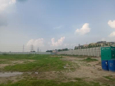 Image of 1780 Sq.ft 3 BHK Apartment / Flat for sale in Siddharth Vihar, Ghaziabad for Rs. 13700000