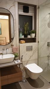 Bathroom Image of 500 Sq.ft 1 BHK Apartment / Flat for sale in Goregaon West Mumbai for Rs. 12500000