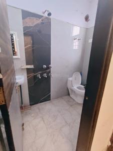 Image of 900 Sq.ft 3 BHK Builder Floor for rent in Mayur Vihar Phase 1, New Delhi for Rs. 30000