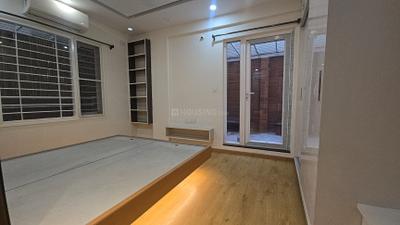 Bedroom Image of 2960 Sq.ft 3.5 BHK Apartment / Flat for rent in Sanjaynagar Bengaluru for Rs. 120000