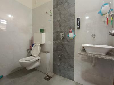 Bathroom Image of 1050 Sq.ft 3 BHK Apartment / Flat for sale in New Gotri Vadodara for Rs. 6500000