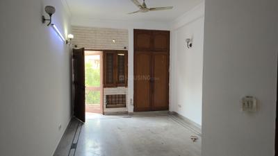Bedroom Image of 1800 Sq.ft 2 BHK Builder Floor for rent in Sector 41 Noida for Rs. 35000