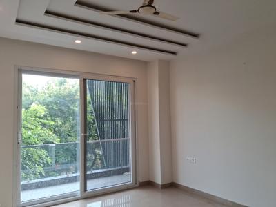 Bedroom Image of 1800 Sq.ft 3 BHK Builder Floor for sale in Paschim Vihar New Delhi for Rs. 41000000