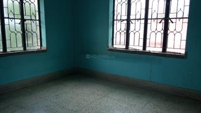 Bedroom Image of 1000 Sq.ft 2 BHK Apartment / Flat for sale in Tollygunge Kolkata for Rs. 4000000