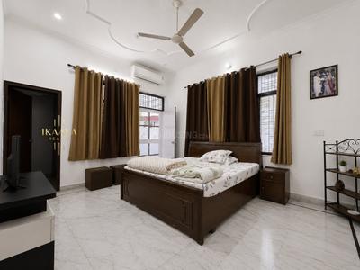 Bedroom Image of 3800 Sq.ft 4 BHK Independent House for sale in Sahastradhara Road Dehradun for Rs. 26500000