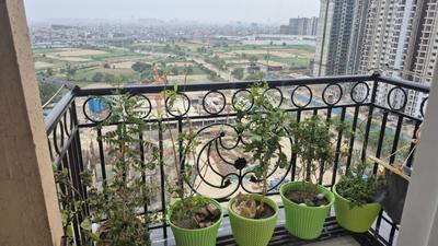Balcony Image of 946 Sq.ft 3 BHK Apartment / Flat for sale in Prateek Grand Carnesia, Siddharth Vihar Ghaziabad for Rs. 16500000